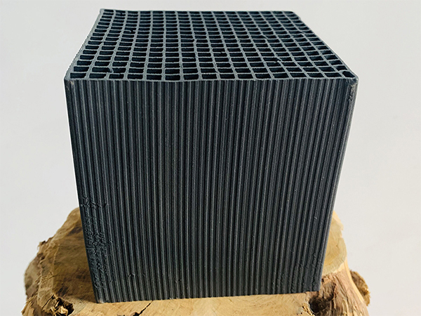 ��ˮ�ͷ�C����̿̎���ȴ󻯹�β��������